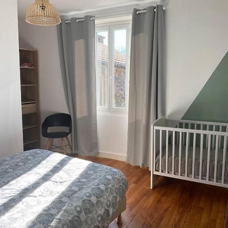 Gite De Tom Et Mag Classe 3 * Clevacances Vila Pontgibaud Exterior foto