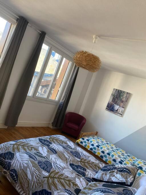 Gite De Tom Et Mag Classe 3 * Clevacances Vila Pontgibaud Exterior foto