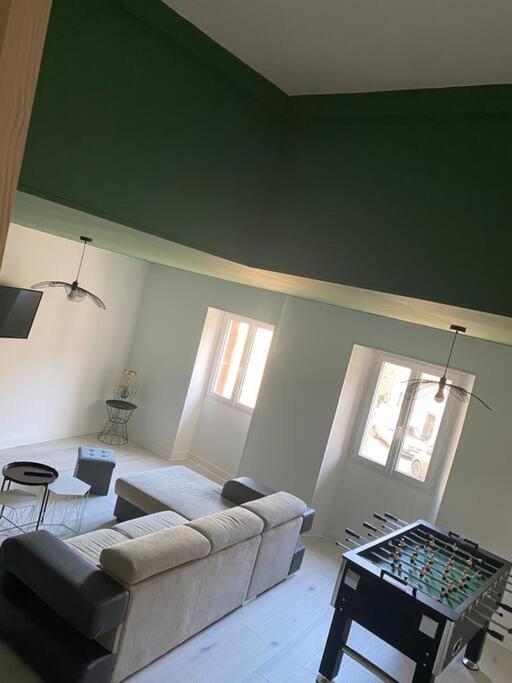Gite De Tom Et Mag Classe 3 * Clevacances Vila Pontgibaud Exterior foto