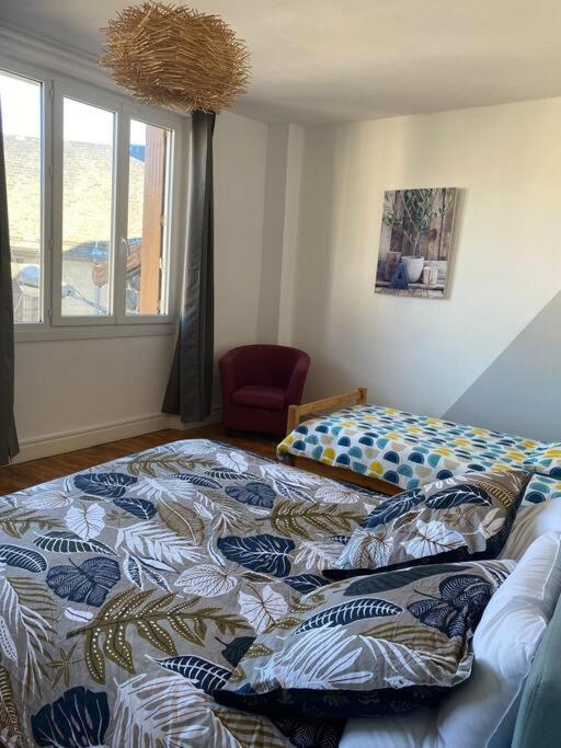 Gite De Tom Et Mag Classe 3 * Clevacances Vila Pontgibaud Exterior foto