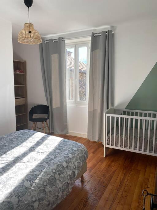 Gite De Tom Et Mag Classe 3 * Clevacances Vila Pontgibaud Exterior foto